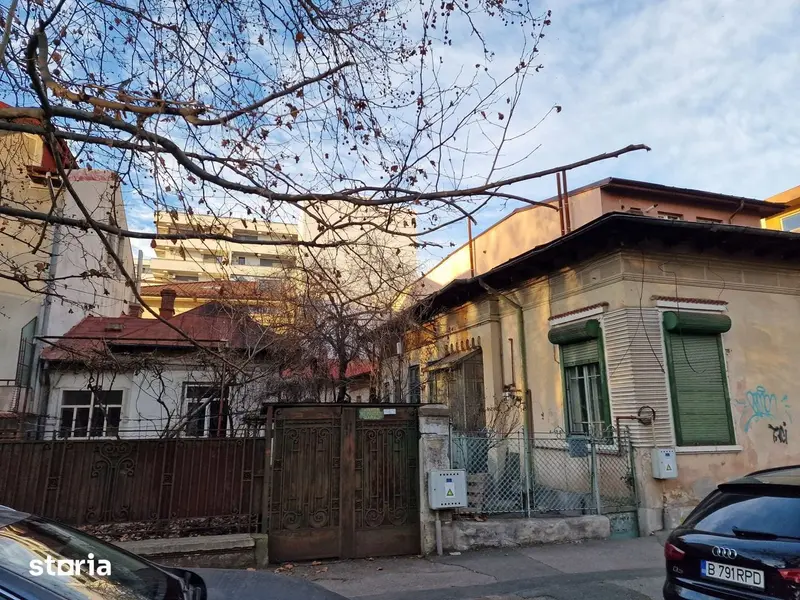 Tineretului - Parcul Carol, teren 413 mp, 2 case