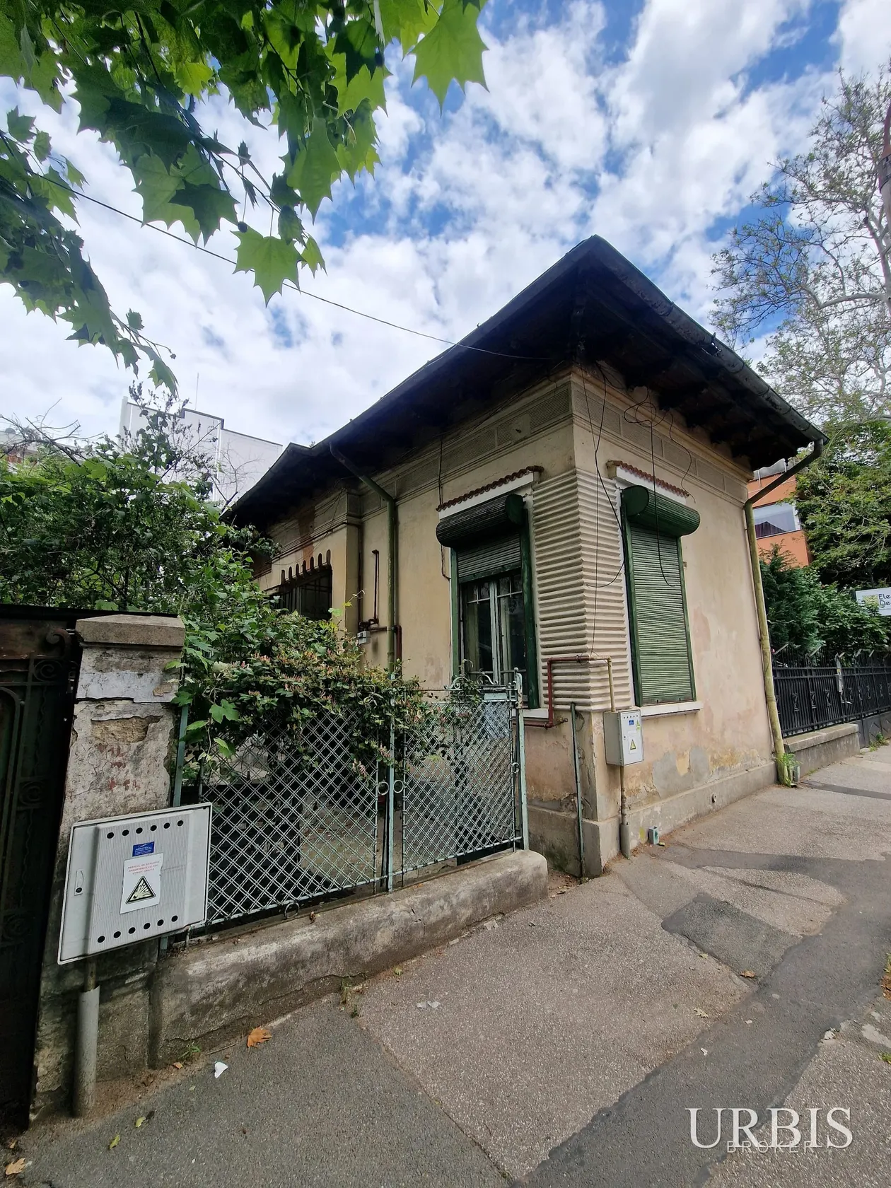 Tineretului - Parcul Carol, teren 413 mp, 2 case